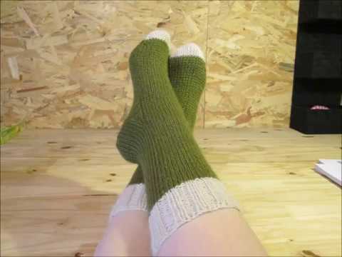 Tricoter facile chaussettes vertes